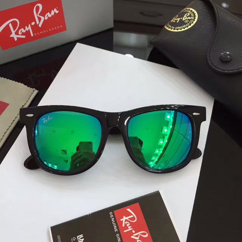 ray ban green lens